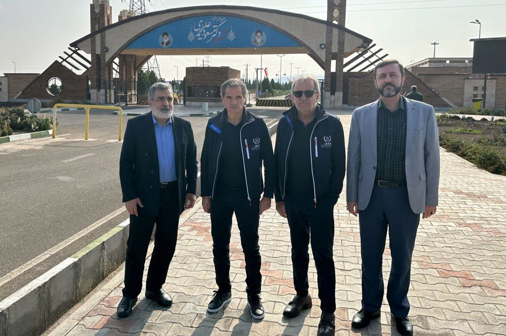 IAEA Director General Rafael Grossi (2nd left) visiting the Natanz and Fordow nuclear facilities.