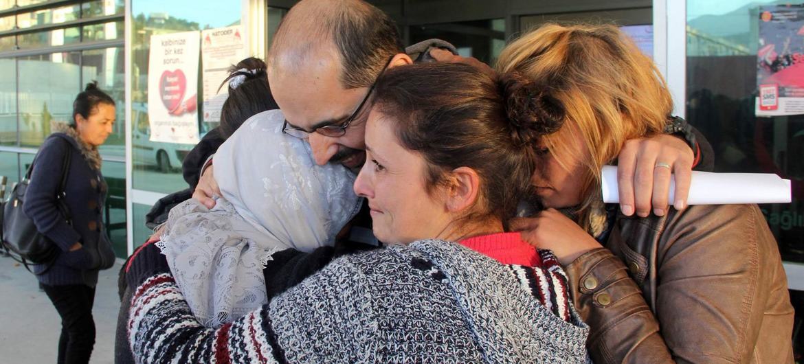 Riyad Avlar was detained for 21 years. During his detention in Syria's Assad regime prisons, Riyad endured solitary confinement, torture and near-total isolation.